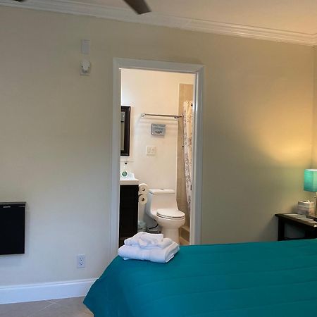 Cozy Guest Room ポンパノビーチ エクステリア 写真
